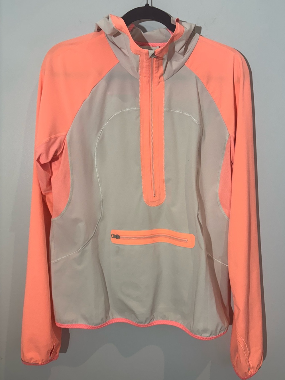 Lululemon Coral Grey Hooded Half Zip Running Pullover Jacket / Size 8